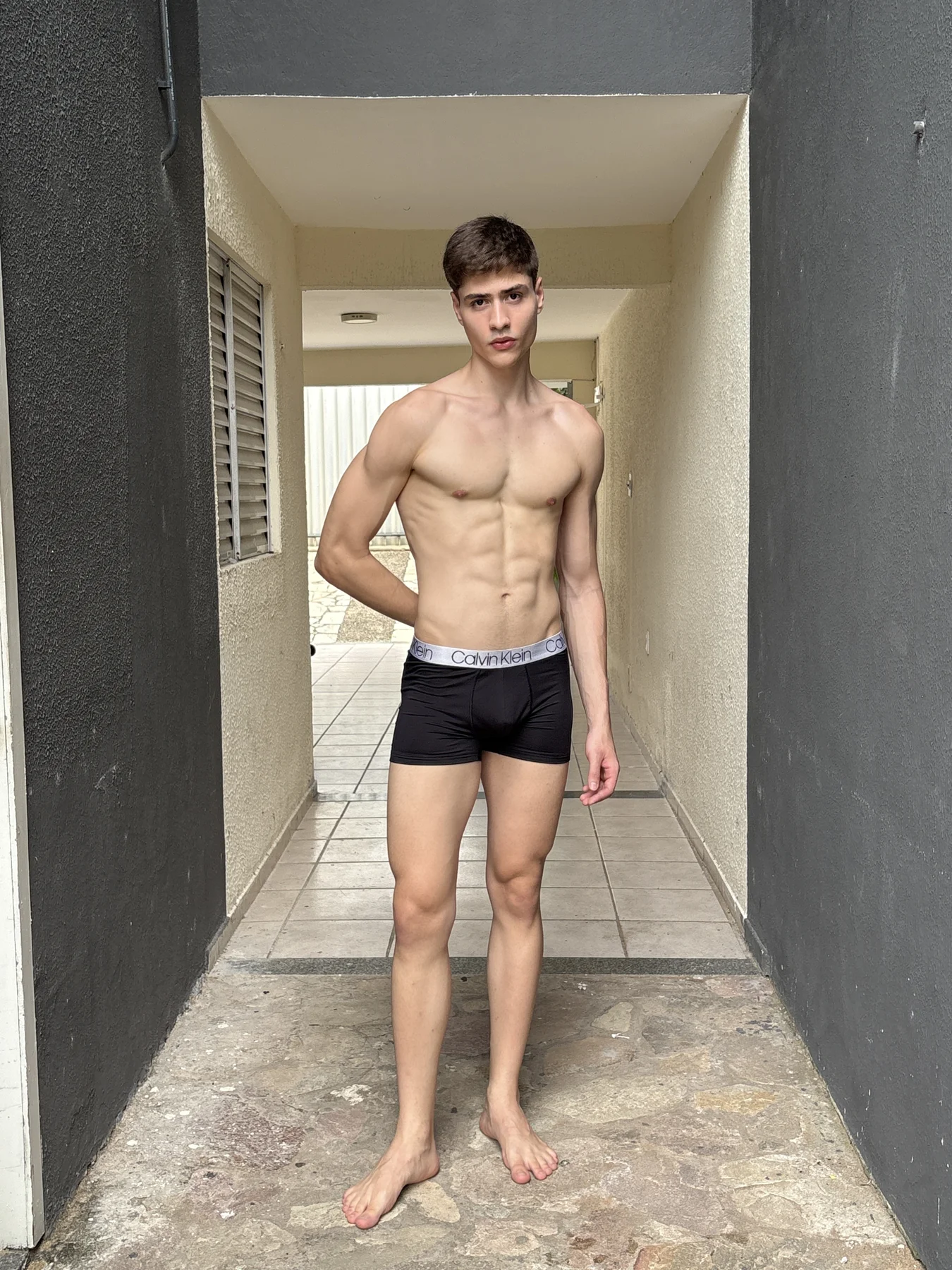 Gustavo snap 24