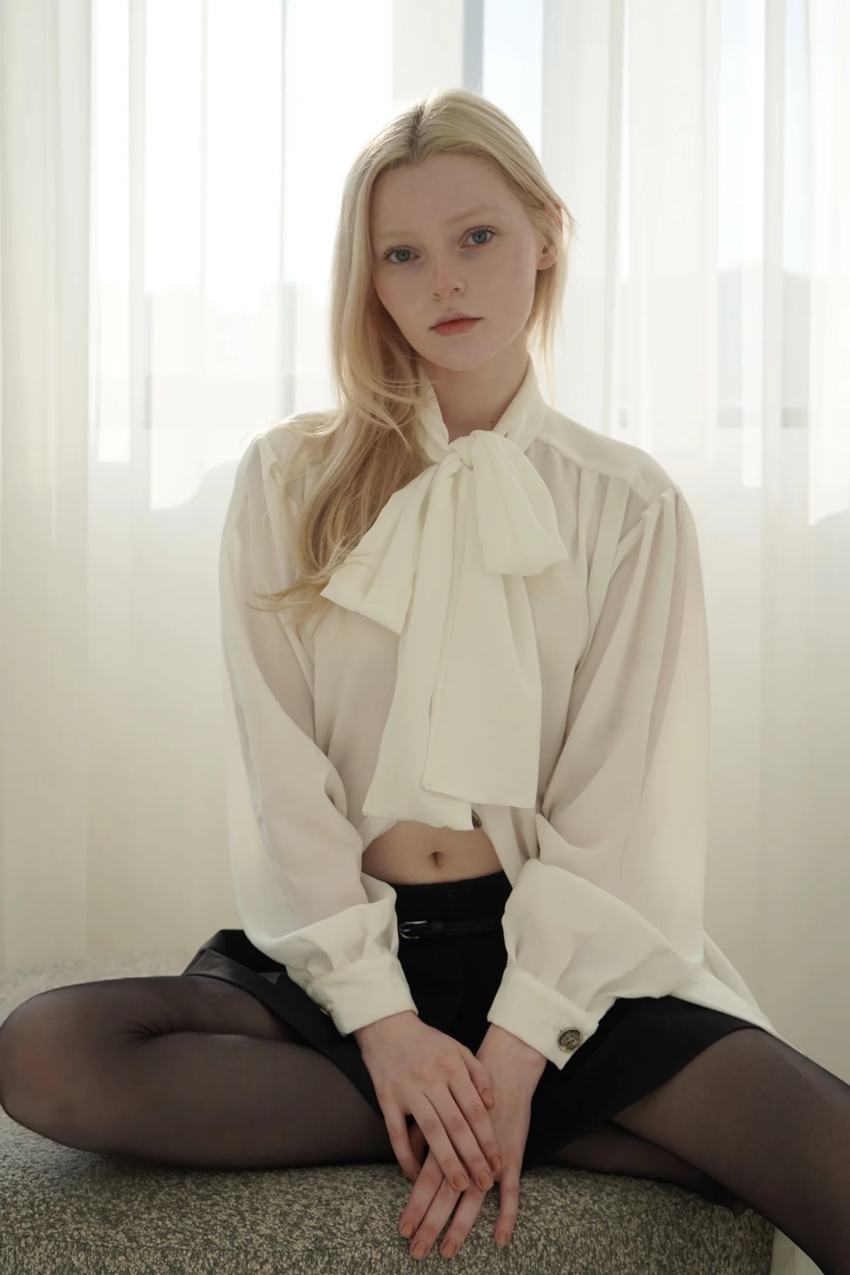 Pauline photo 64