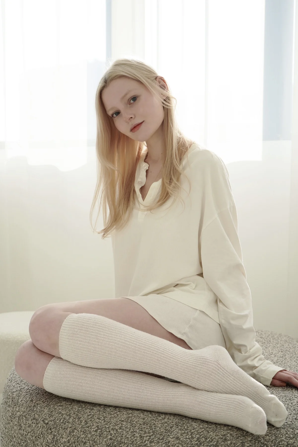 Pauline photo 43