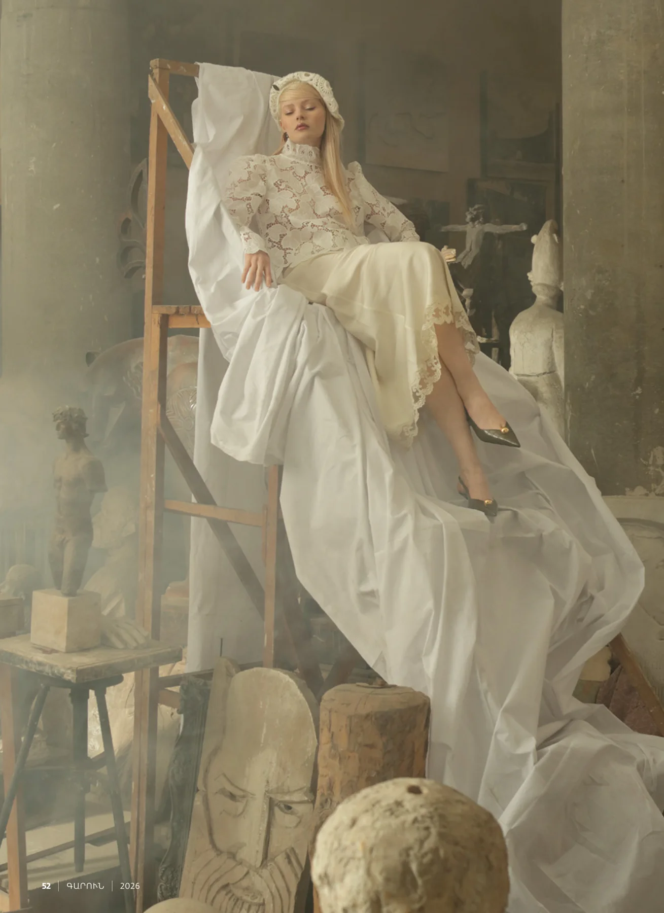 Pauline photo 21